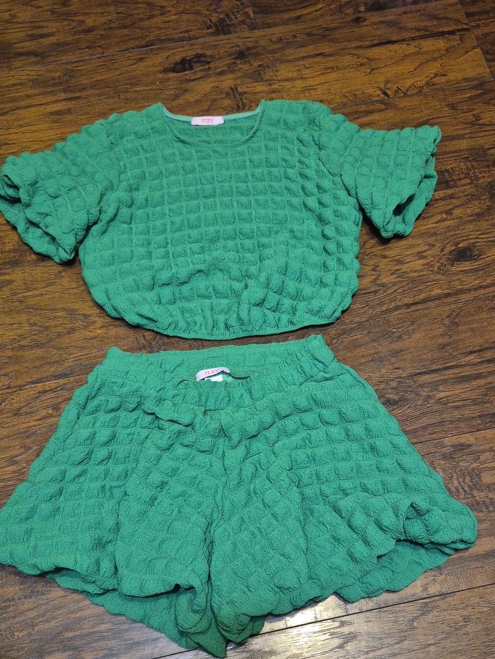 Itzy Ritzy Green Textured Two-Piece Set
